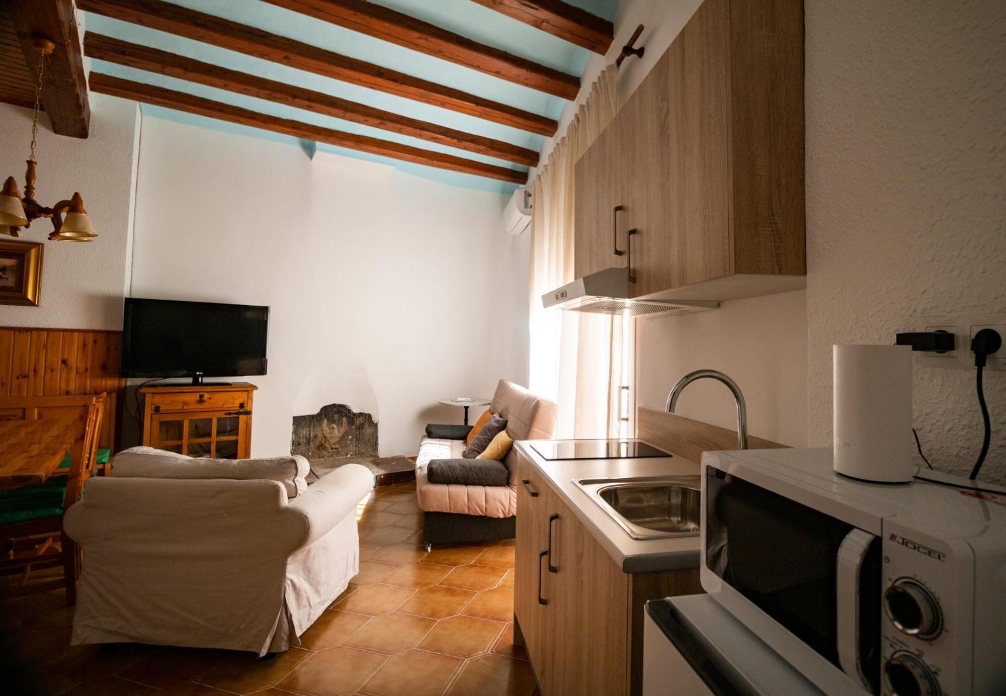 Casa Cal Metge Apartment Benissanet Exterior photo